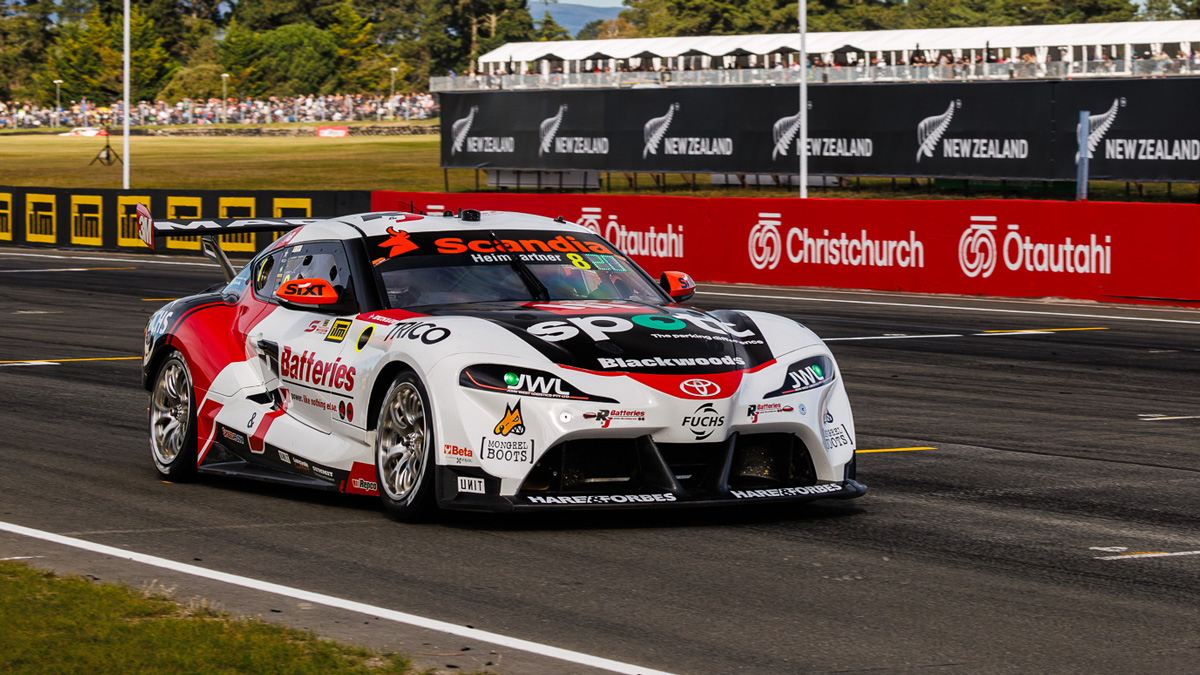 Walkinshaw TWG praises Brad Jones Racing relationship