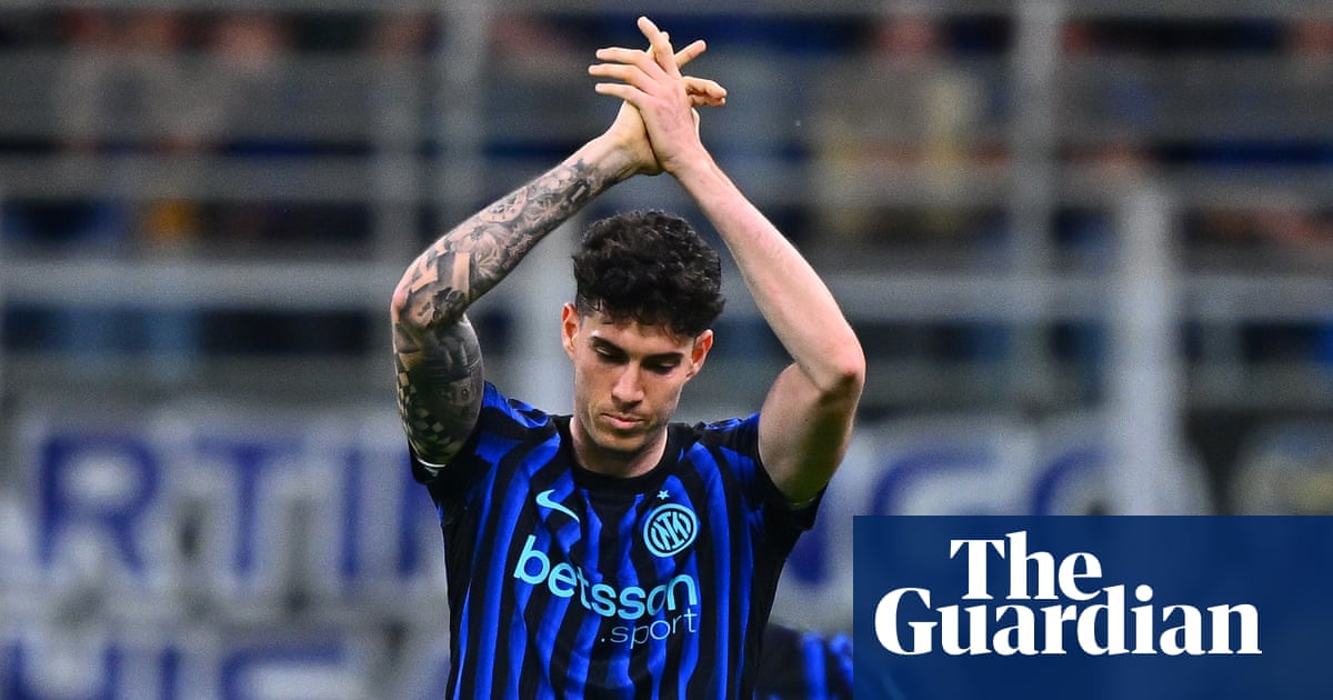 Bastoni turns Inter jeers to joy after World Cup heartbreak and ‘ugly’ wobble | Serie A