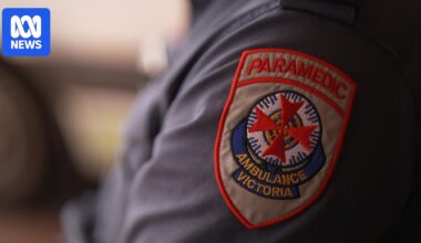 Paramedic stabbed in Reservoir in Melbourne's north