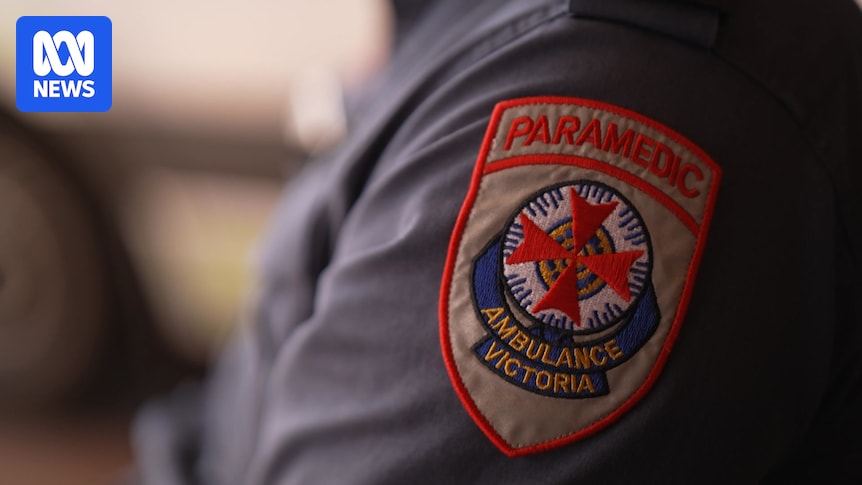 Paramedic stabbed in Reservoir in Melbourne's north