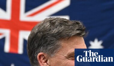 Tourists to Australia would have social media accounts vetted under Trumpian Coalition plan | Australian immigration and asylum