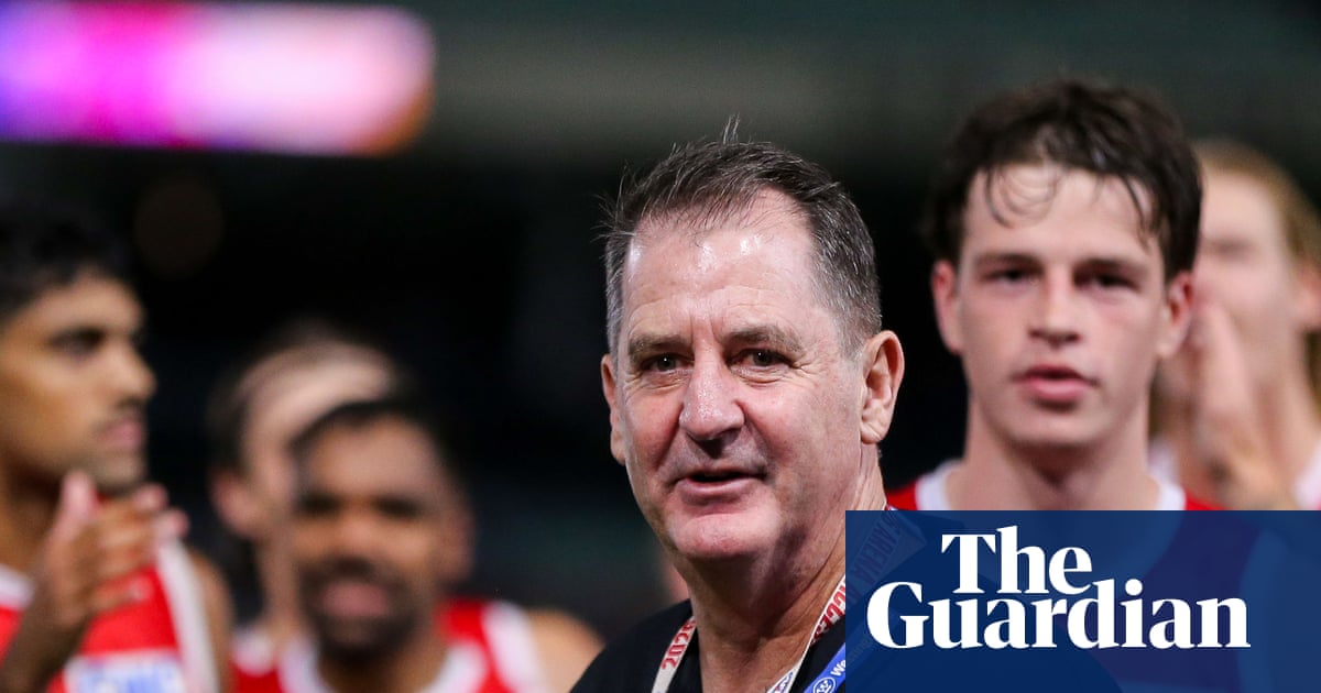 From the Pocket: Ross Lyon gives an unvarnished view of AFL reality but too often punches down | St Kilda