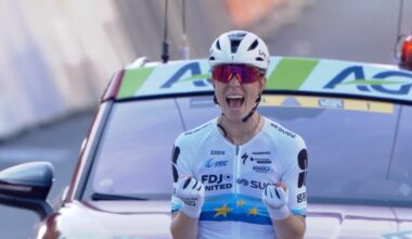 "Women's sport deserves so much more" says Demi Vollering after Liège win