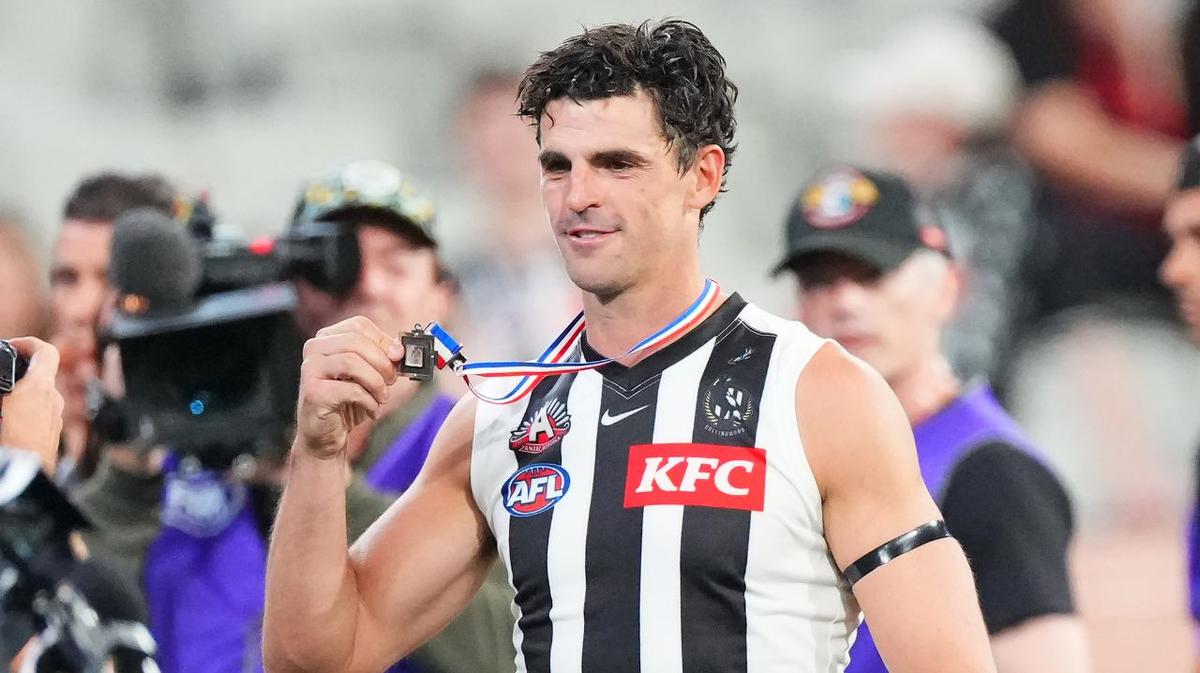 AFL games record on hold as ‘legend’ Scott Pendlebury set for rest after Anzac Day heroics