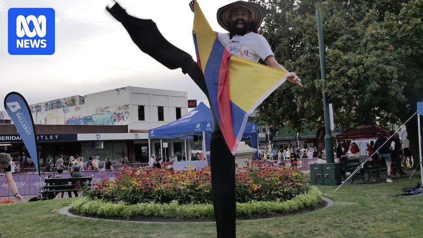 Man expects to nab Guinness World Record after running half-marathon on stilts