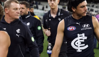 Hollands in hospital, Blues review actions of club doctor, psychologist - Herald Sun