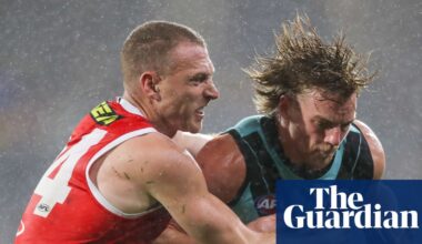 Rain puts dampener on Gather Round despite AFL’s hype and schmoozing | AFL