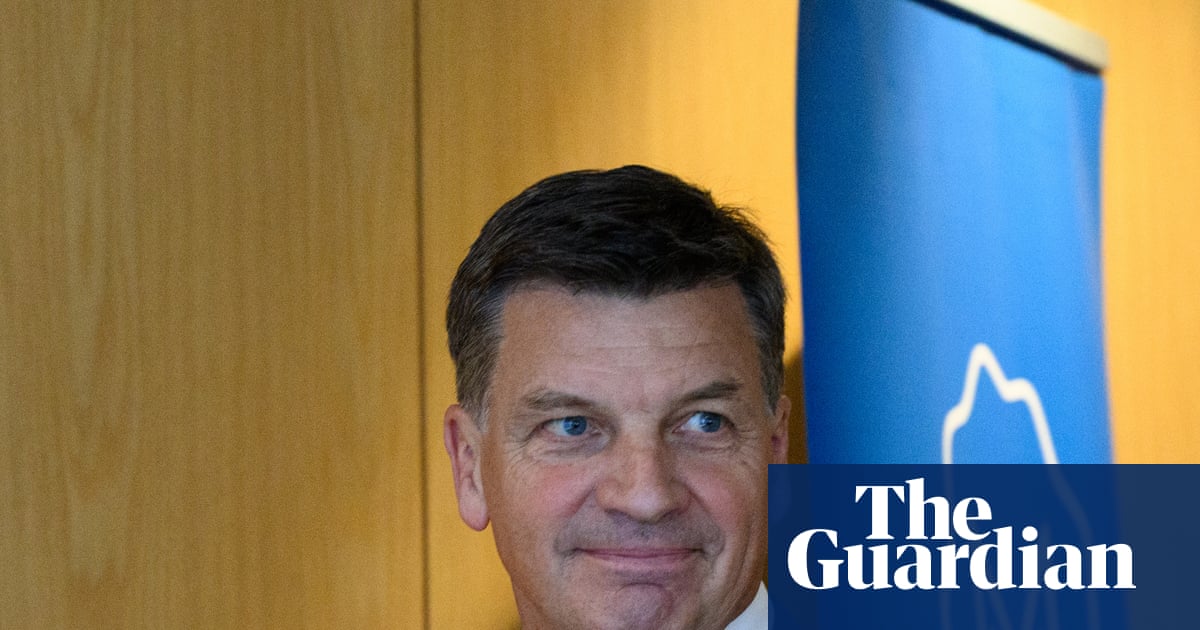 ‘Debased himself’ and risking Australia’s reputation: Liberals torn up about Taylor’s Trumpian immigration plan | Australian immigration and asylum