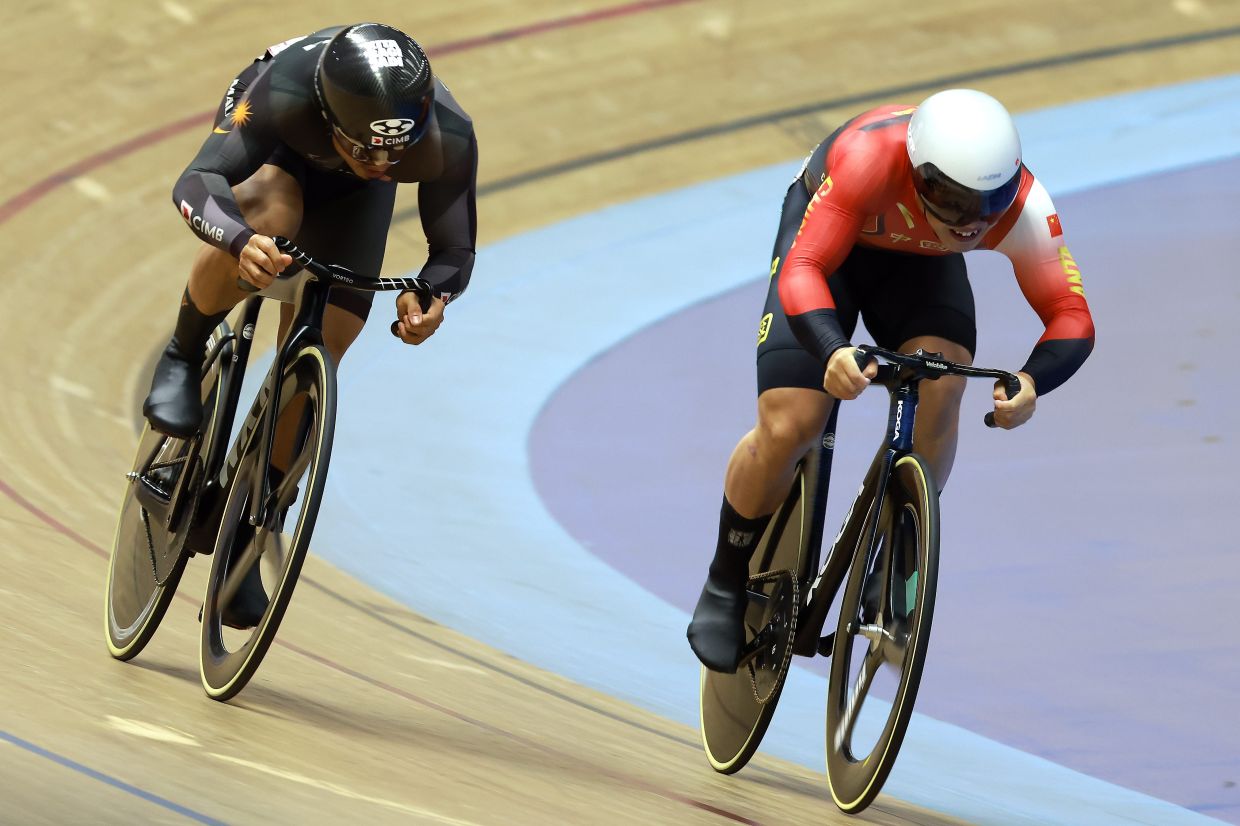 Cycling: Sprint bronze for Azizul in the World Cup