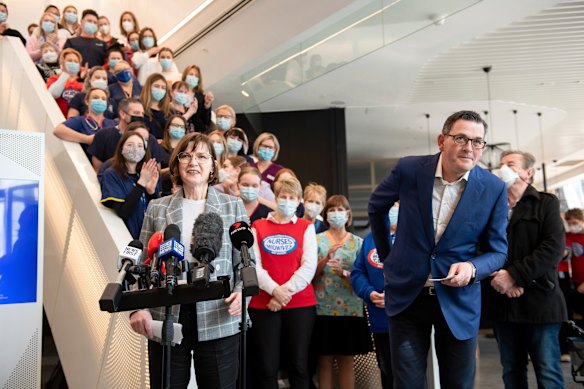 Then-premier Daniel Andrews and then health minister Mary-Anne Thomas announcing the free degrees for nurses and midwives in August 2022.