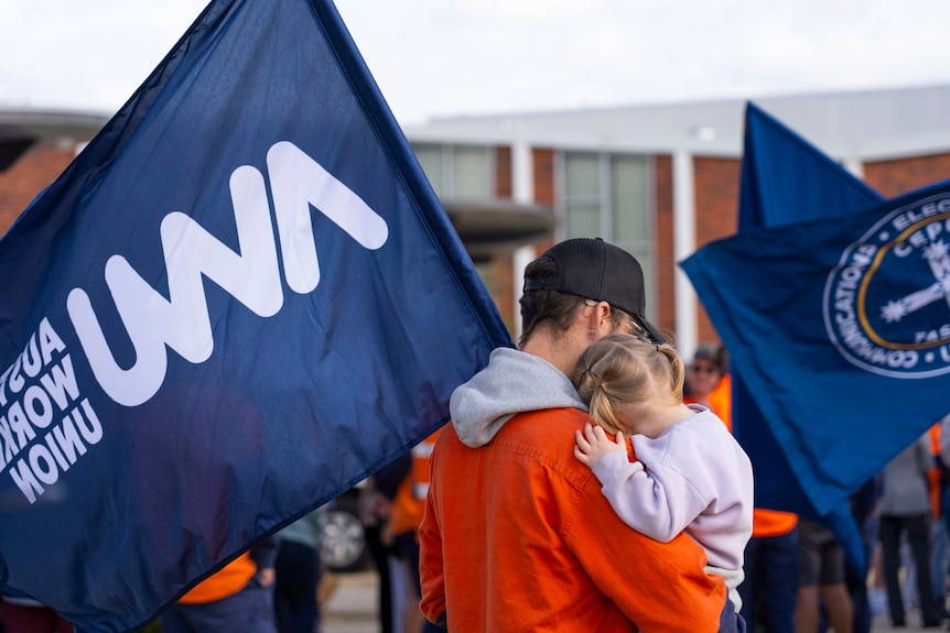 Images from rally of workers.
