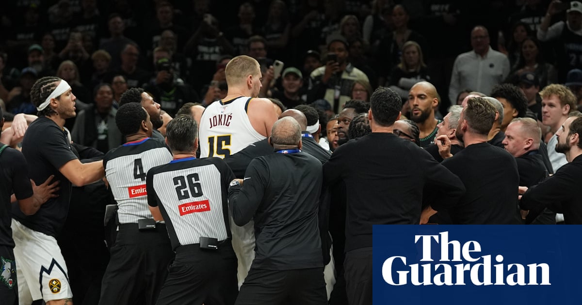 Nikola Jokić boils over after McDaniels’s mocking layup in Nuggets’ loss to Timberwolves | NBA