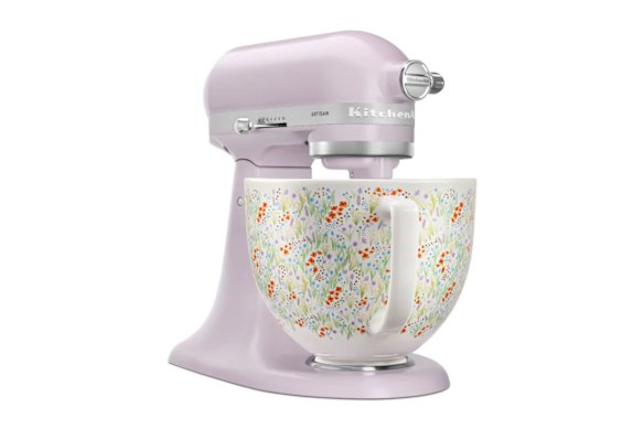 Artisan tilt-head stand mixer.