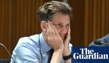 ‘Stagflationary shock’ from Iran war a ‘nightmare’ as confidence crashes among Australian households | Reserve Bank of Australia