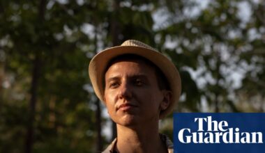 Meet the AI jailbreakers: ‘I see the worst things humanity has produced’ | AI (artificial intelligence)