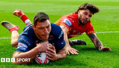 Ryan Hall dives in to score a try for Leeds Rhinos