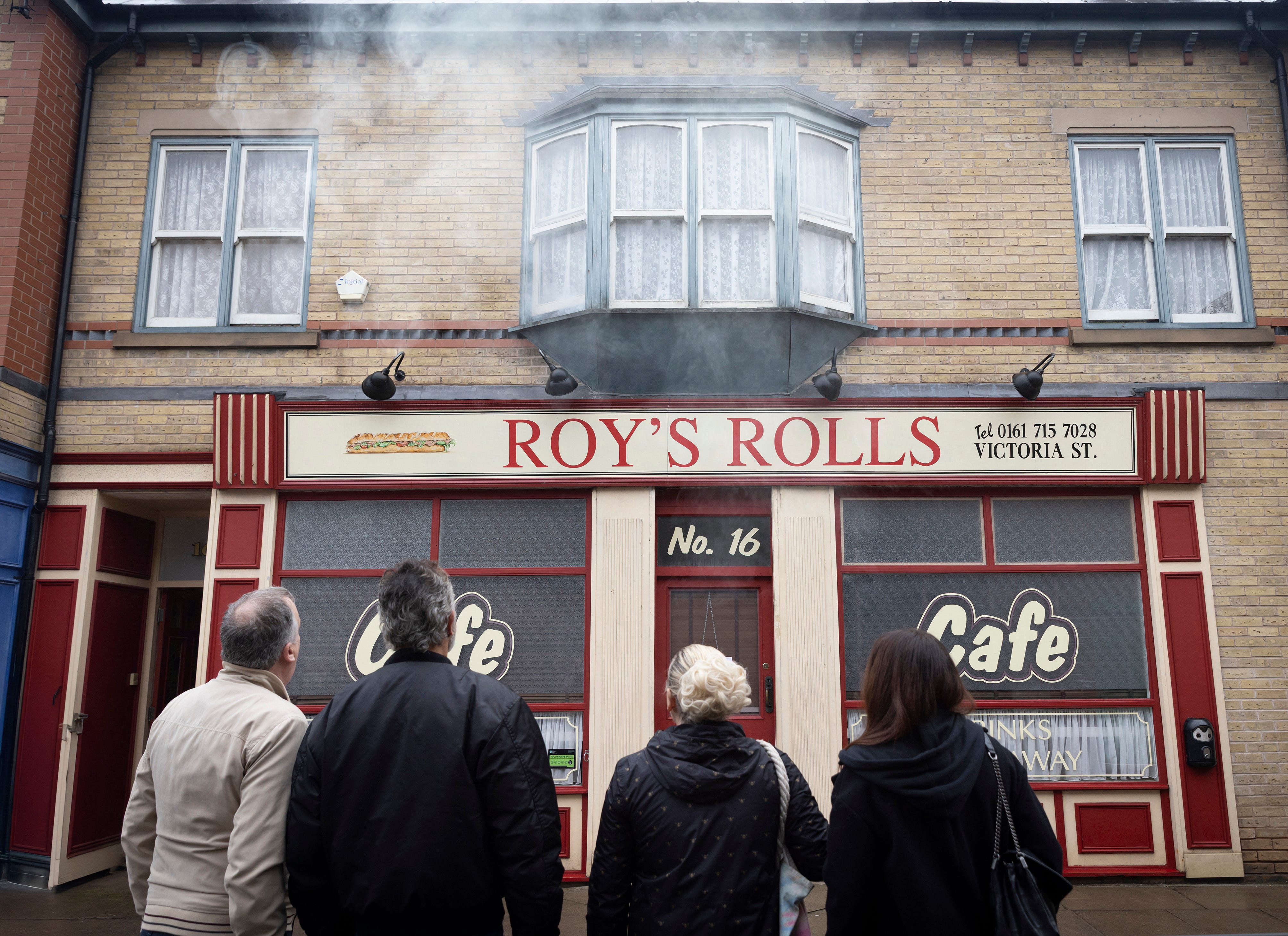 carla connor, dev alahan, bernie winter, coronation street