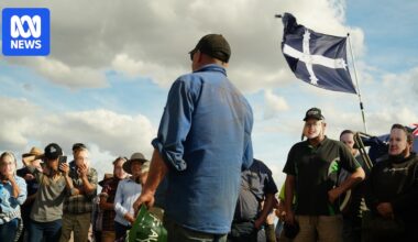 VicGrid surveyors cancel access visit after farmgate protest makes them feel unsafe