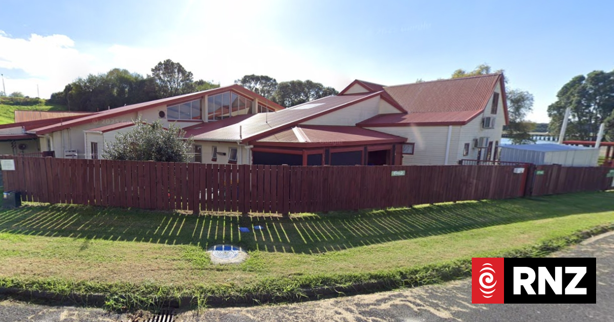 Welcome Bay councillor says tornado came without warning