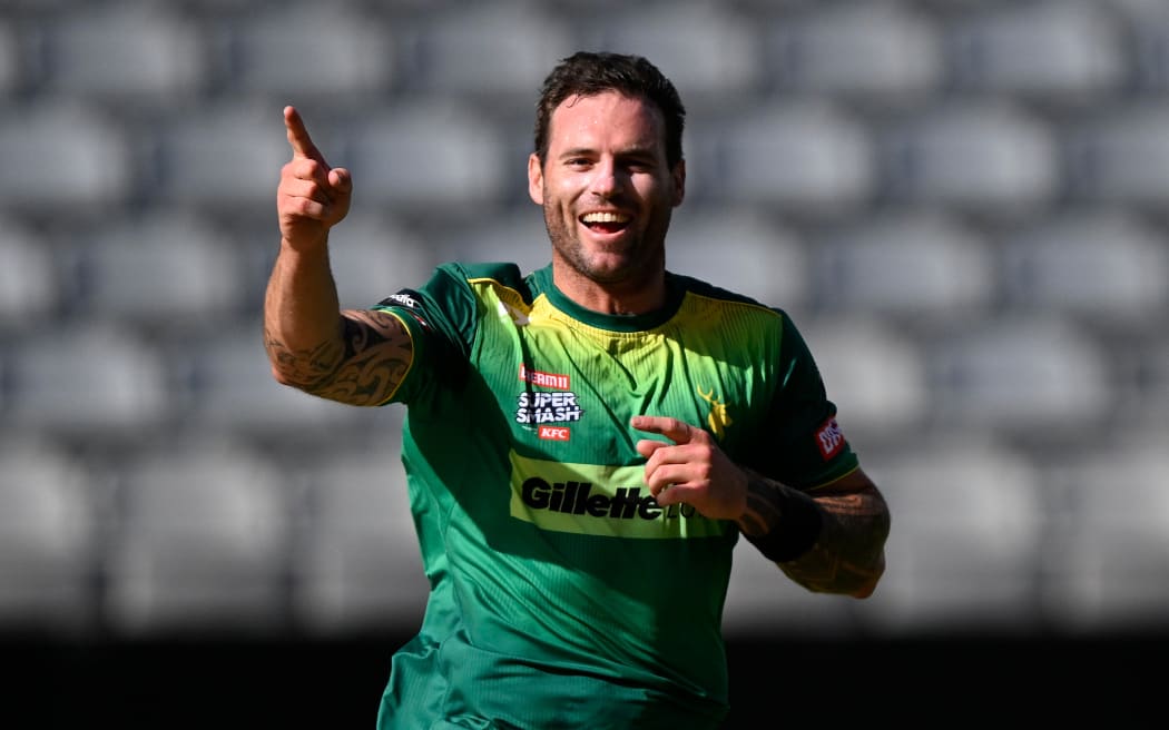 Doug Bracewell playing for Central Districts 2024.