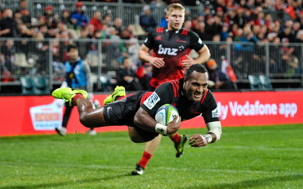 Manasa Mataele scores for the Crusaders.