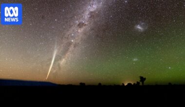 Two bright comets grace Australian skies in April. Here's how to see them