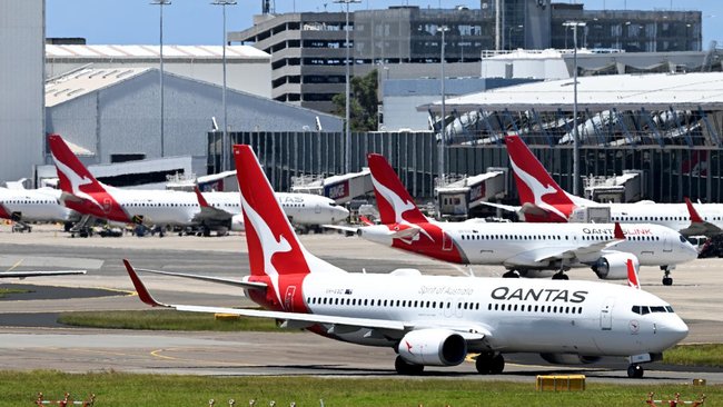 The airline said affected Qantas and Jetstar customers would be contacted and offered alternative flights or refunds.