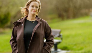 Woman who suffered postnatal depression calls for more mental health support for new mothers