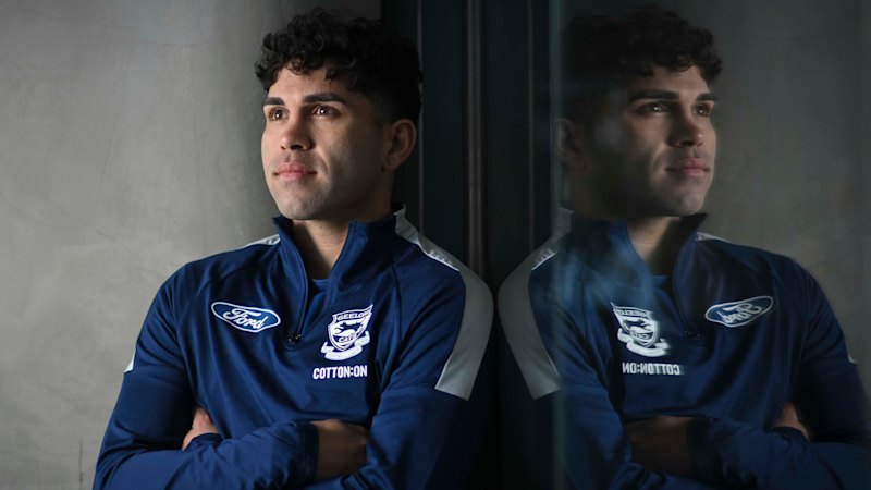 Collingwood star laughs off $7 million offer reports; Melbourne star Harrison Petty having more tests after dizziness