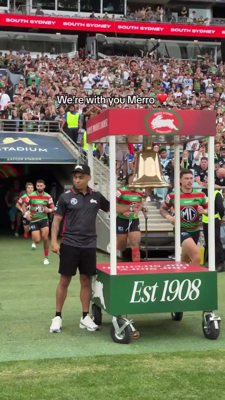 Rabbitohs legend battling cancer rings bell in emotional moment