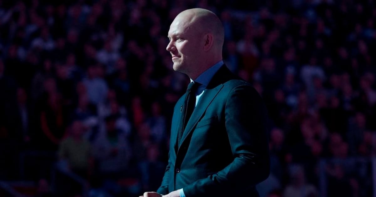 Toronto Maple Leafs meeting with Mats Sundin about potential management role