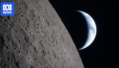 How the Parkes Dish is helping track Artemis II on its historic journey