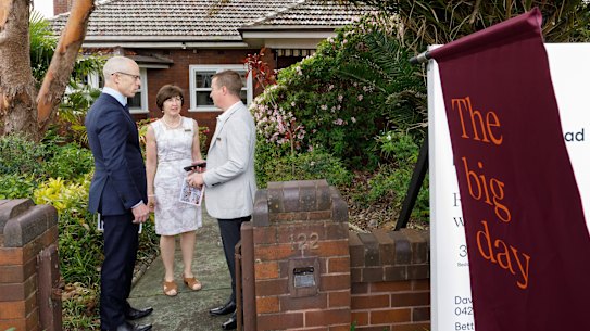 The auction market weakened in March.