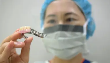 Singapore imposes a comprehensive regulatory framework and also has strong enforcement, which helped to ensure safe and good dental care for patients.