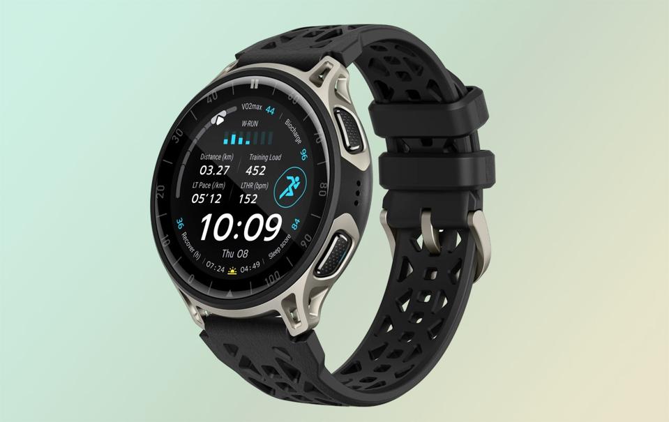Amazfit Cheetah 2 Pro Takes Aim At The Garmin Audience