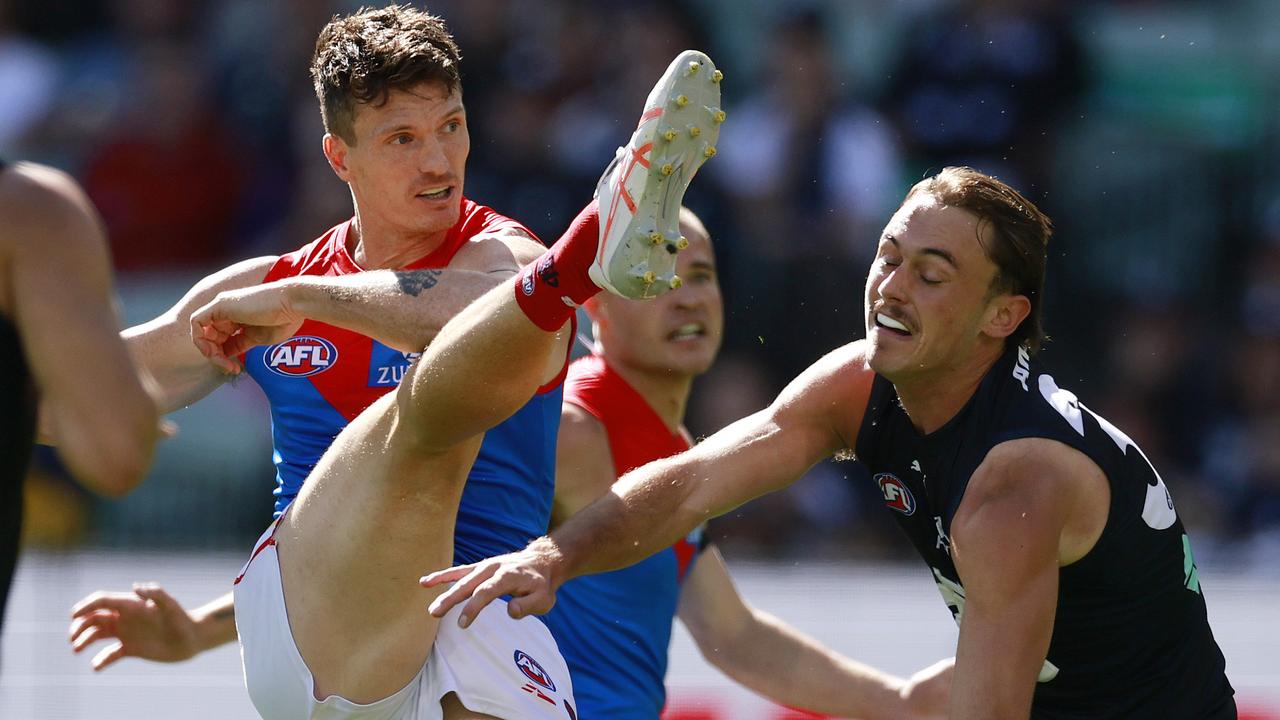 AFL teams Melbourne and Carlton plan landmark mental health game after Elijah Hollands is admitted to hospital