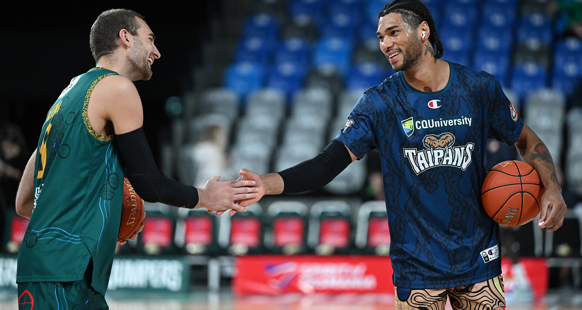 REPORT: Will Cairns get a former Snake on a plane?