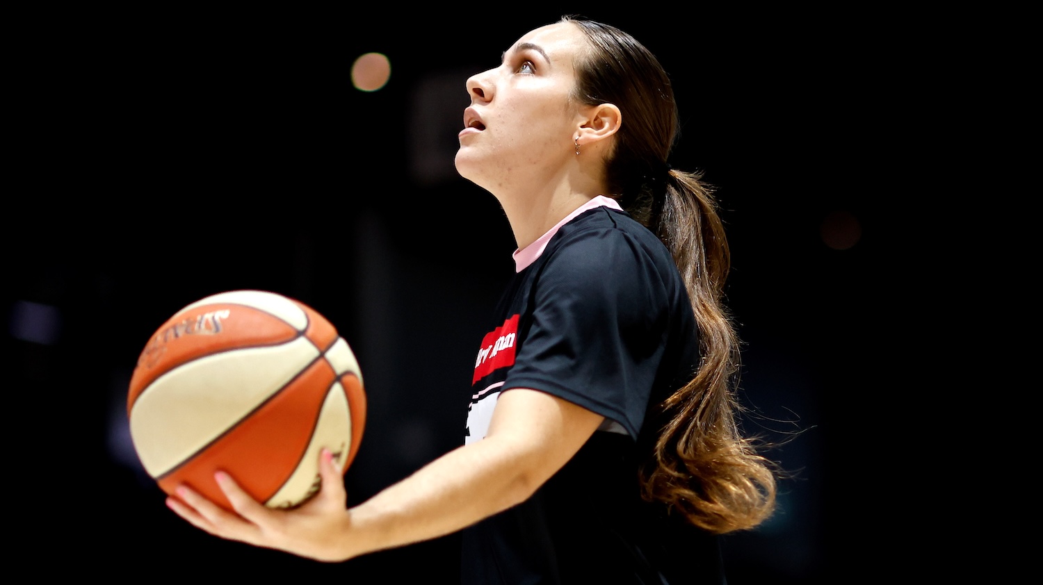 Jess explodes as Chainey flags early contenders