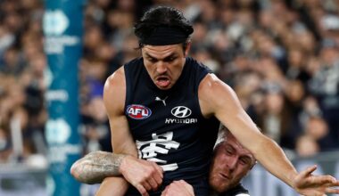 Carlton’s Elijah Hollands admitted to hospital after mental health episode in Collingwood game, drug tests, video, latest news