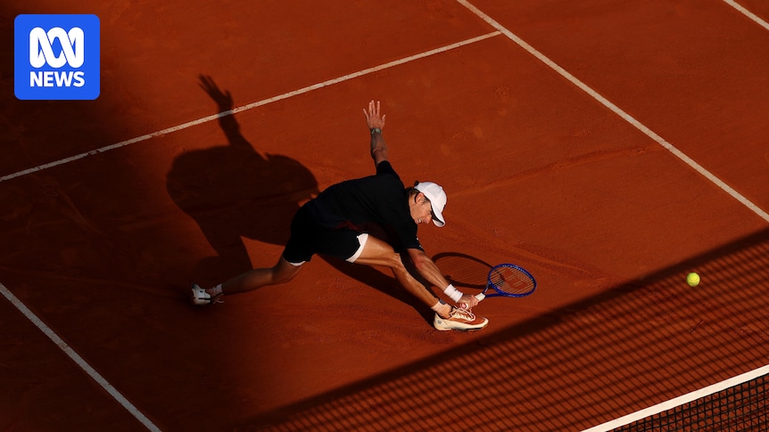 Alex de Minaur sets up Monte Carlo Masters quarterfinal clash with local hero Valentin Vacherot