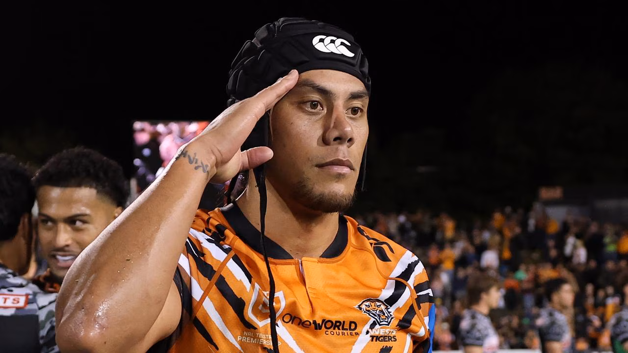 NRL 2026: Jarome Luai signs with PNG Chiefs, will quit Wests Tigers