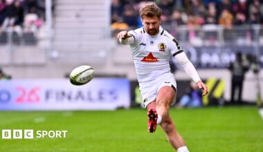 Henry Slade kicks the ball off the tee against Stade Francais earlier this season