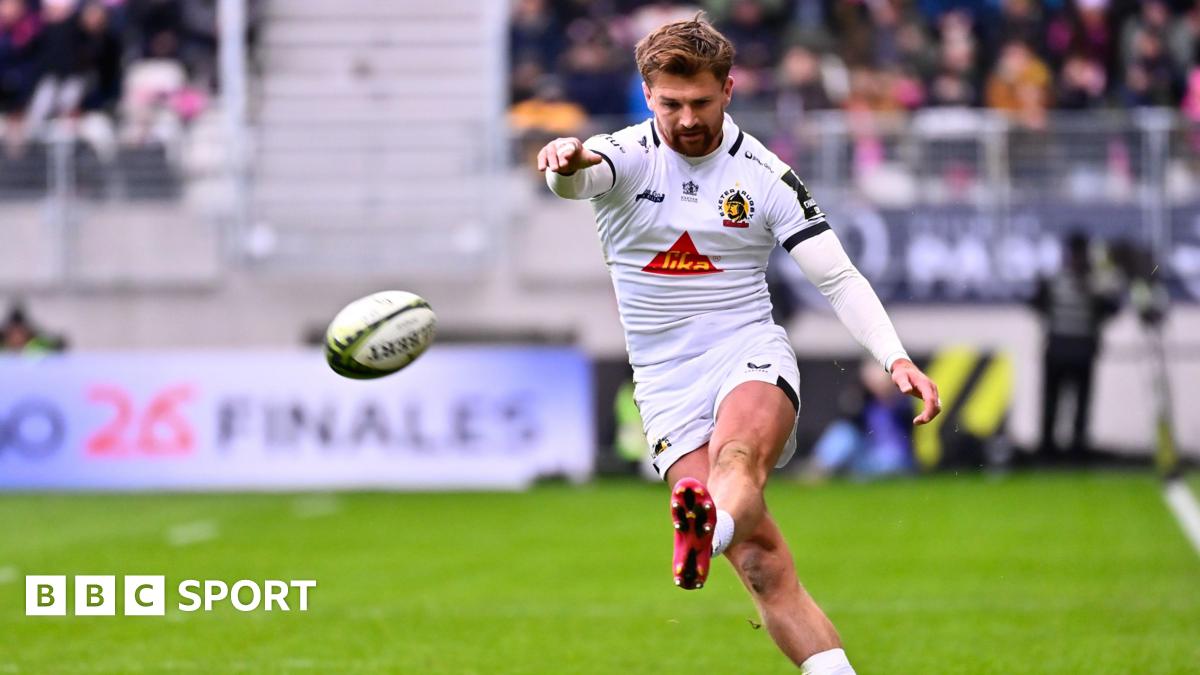 Henry Slade kicks the ball off the tee against Stade Francais earlier this season