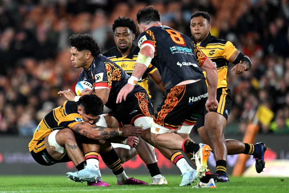 Sititi Super Point hero as Chiefs pull off thrilling win over Hurricanes