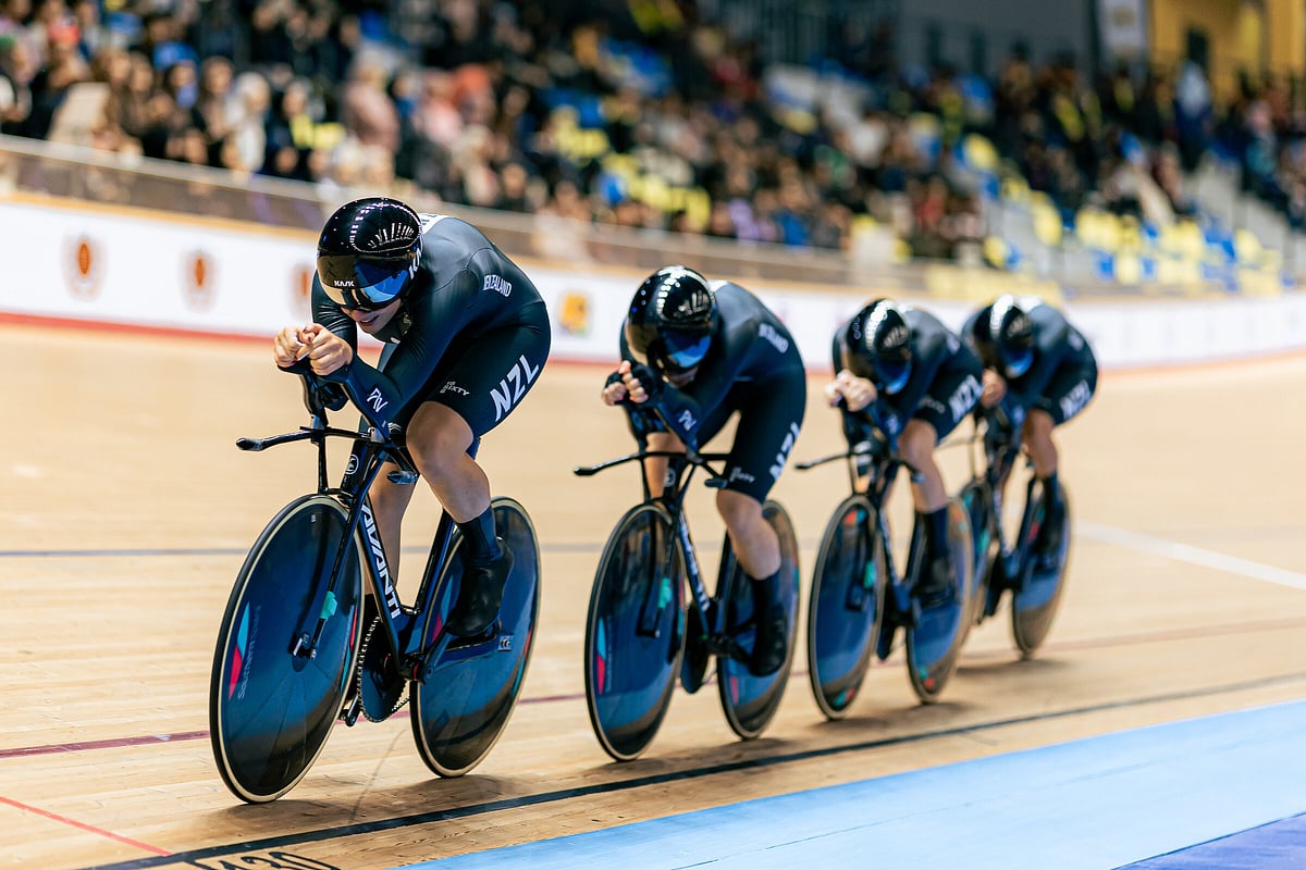 Kiwi track women overcome adversity to claim Malaysia World Cup win