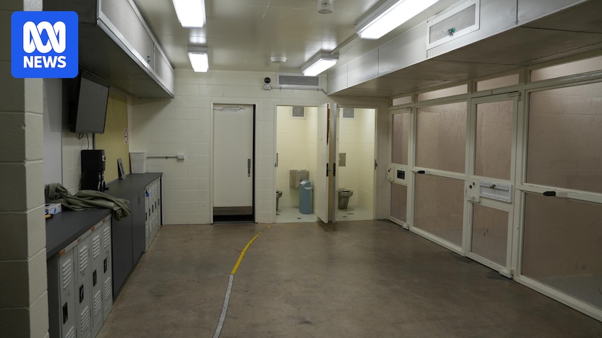 Youth detention watchdog calls for upgrade to 'harmful' cells to improve children's access to justice