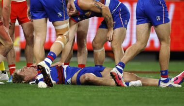 AFL 2026: Western Bulldog star Aaron Naughton will get a neck scan on Friday after his big fall