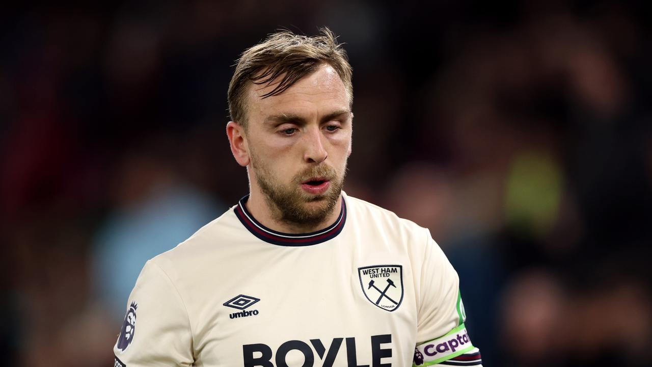 West Ham draw with Crystal Palace as Wolves relegated, Spurs pressure mounts