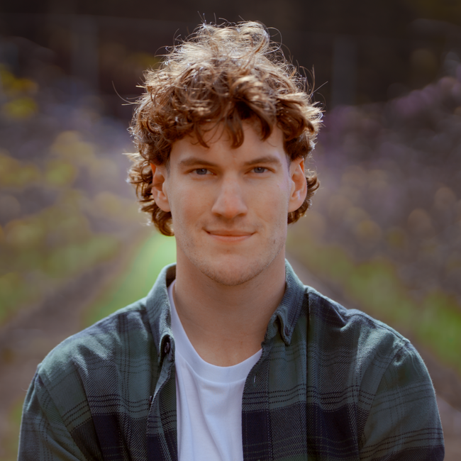 Farmer Zac, 24 , Forest Range, South Australia 