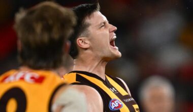 Collingwood Magpies interest in Hawthorn’s Mitch Lewis, Kieren Briggs to leave GWS Giants